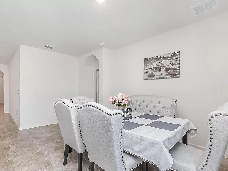 704 Acadia Ct SE — Photo 20