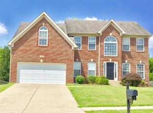 106 Arlington Meadows Dr, Fisherville, KY 40023