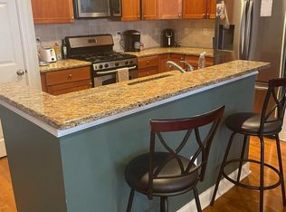500 Admirals Way APT 102, Philadelphia, PA 19146