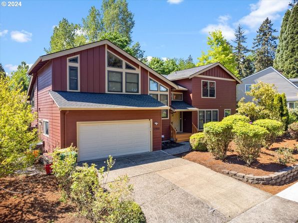 12920 SW Scout Dr, Beaverton, OR 97008