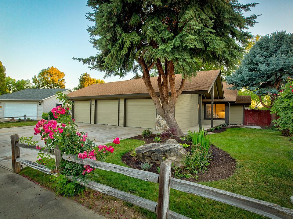 1st image of 813 N Fruitwood Pl