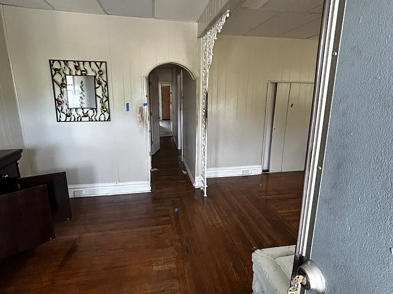 4223 W Labadie Ave — Photo 3