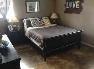 289 N C St, Centerton, AR 72719