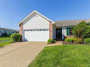 1176 Silo Bend Dr, Wentzville, MO 63385
