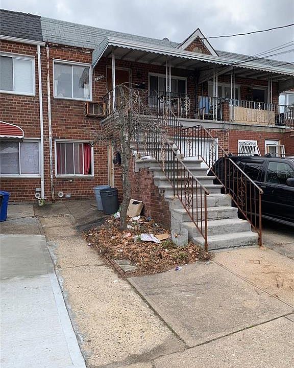 2nd image of 1382 E 99th St