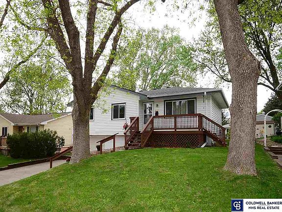 2nd image of 7528 S 76th St