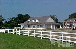 2nd image of 142 W Island View Drive