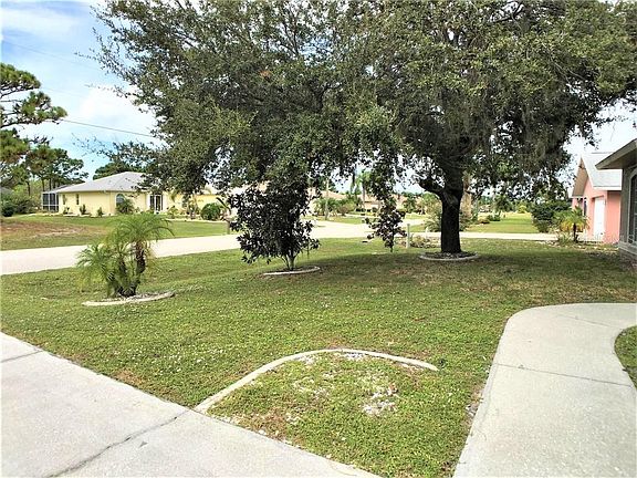 5th image of 86 Broadmoor Ln