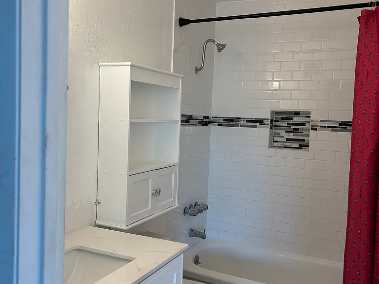 3020 35th Ave #15 — Photo 9