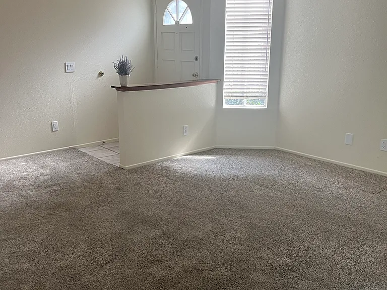 2841 Thicket Pl — Photo 6
