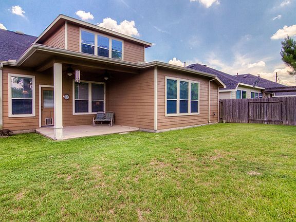5th image of 12822 Benton Park Ln