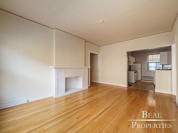 3rd image of 1313 Oak Ave #L1