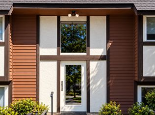 7201 224th St SW APT L4, Edmonds, WA 98026