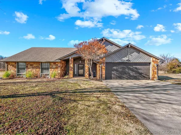 313 Meadow Creek Ln, Dewey, OK 74029