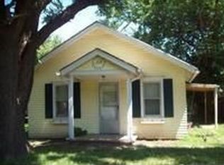 218 N Oak St, Goddard, KS 67052