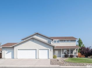 18271 Glen Lakes Ct, Reno, NV 89508