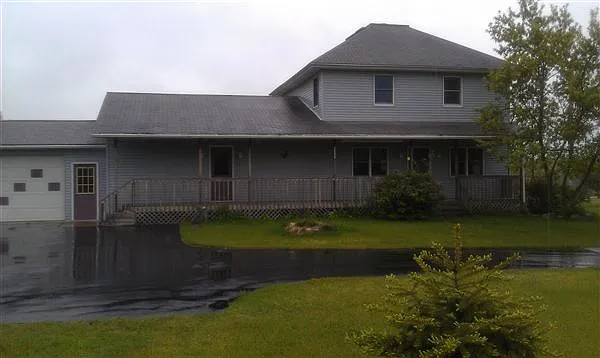 2051 Forteen Mile Rd NE photo 1