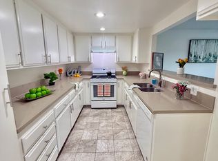 512 W Imperial Ave #5, El Segundo, CA 90245