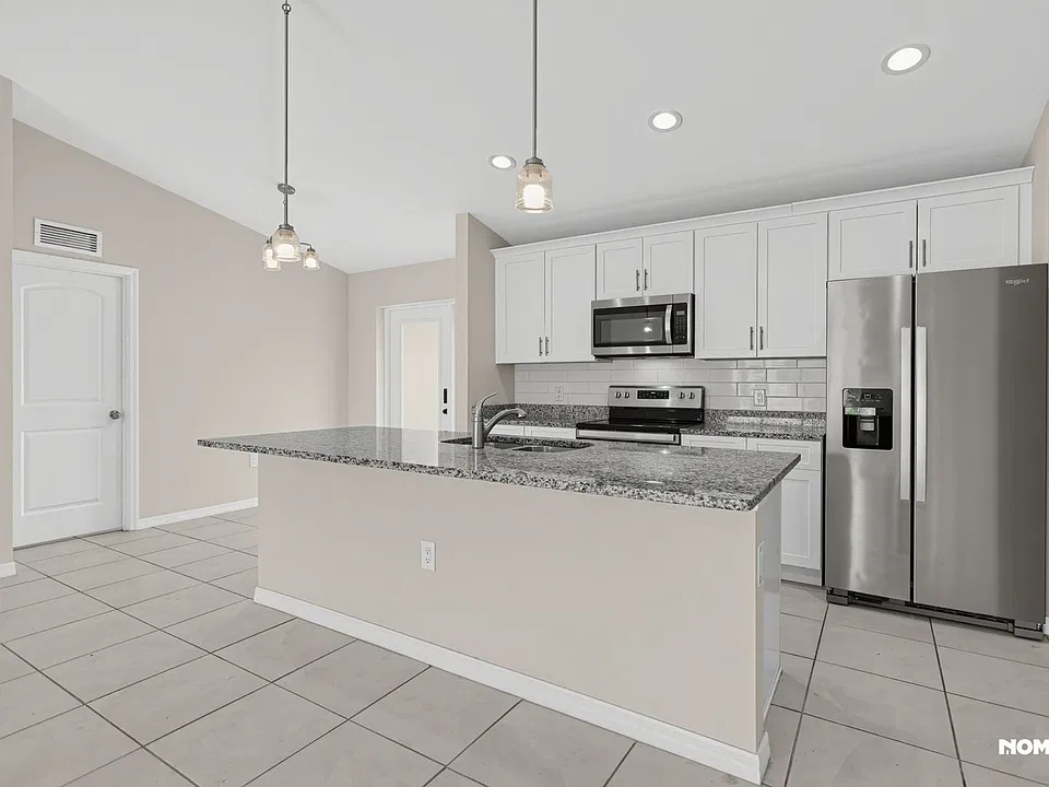 1536 NW 24th Ave