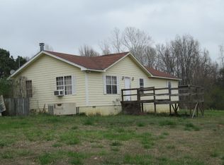 266 Sanderson Rd, Mercer, TN 38392