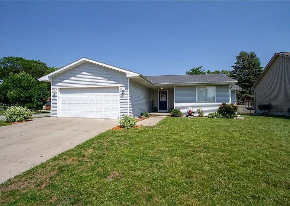 302 Sunflower Dr