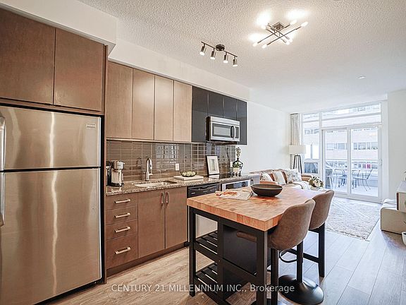 4th image of 89 Dunfield Ave #405