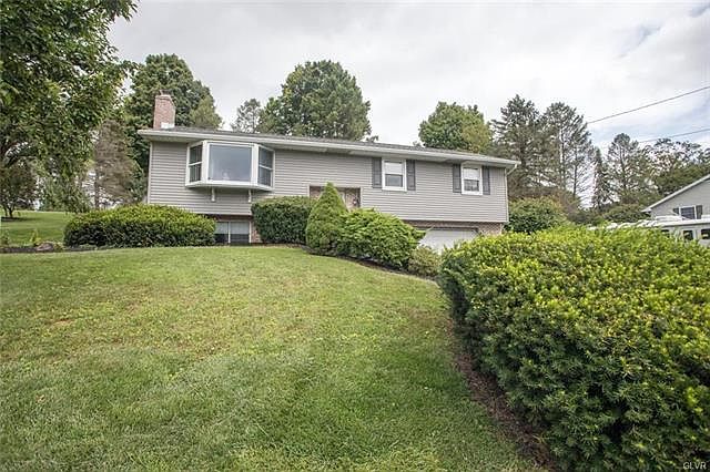 1st image of 4049 Meadow Ave