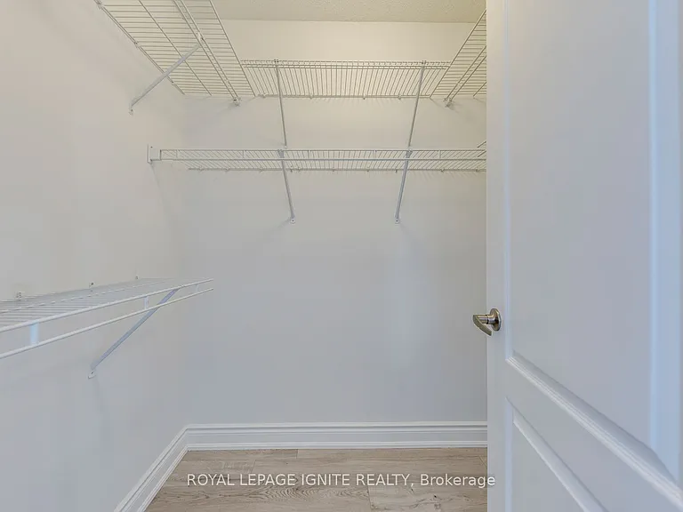928 Philbrook Dr — Photo 29