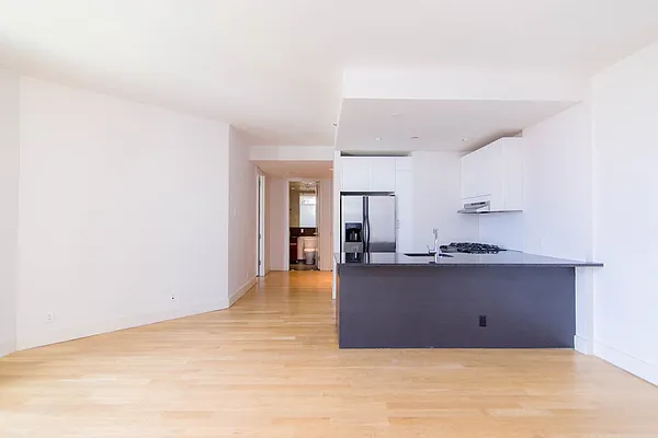 Rented by Nooklyn NYC LLC | media 52