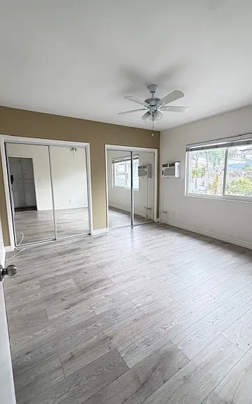 1934 N Hollywood Way #J — Photo 13