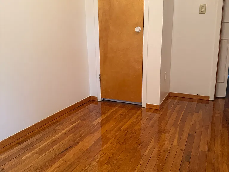 212-60 16th Ave #3 — Photo 2