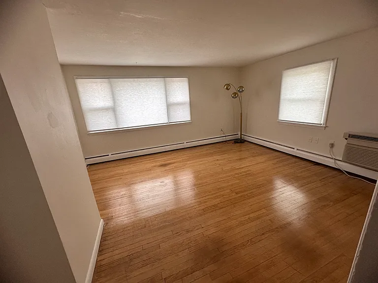 1460 Meriden Waterbury Tpke #1 — Photo 6