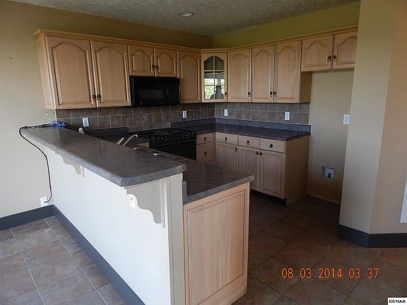 5th image of 919 E End Ct
