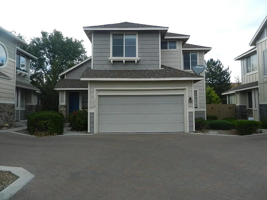 3538 Herons Cir photo 1