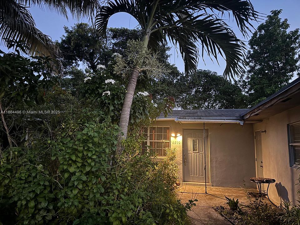 2nd image of 6890 SW 16th Ct