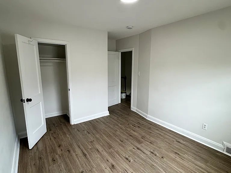 1739 Joan Ave — Photo 12