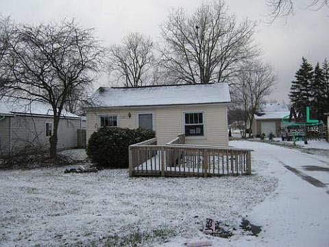 1st image of 485 Marion Ave