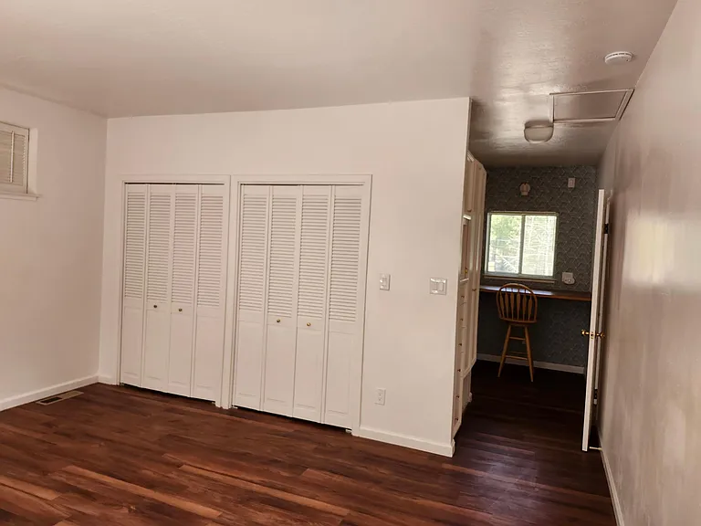 230 Logging Rd — Photo 15