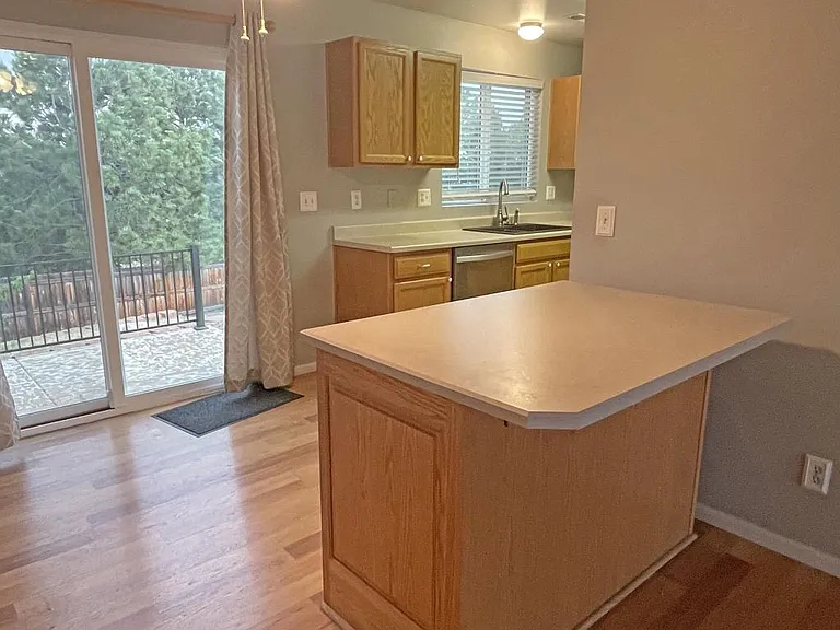 6591 Cache Dr — Photo 7