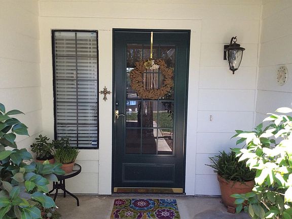 5th image of 1004 Swan Dr