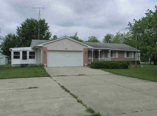 2730 Nadeau Rd, Monroe, MI 48162