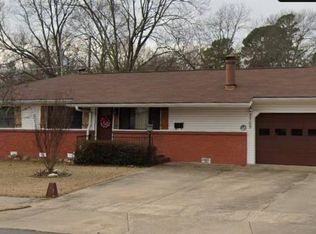 5709 Camp Robinson Rd, N Little Rock, AR 72118