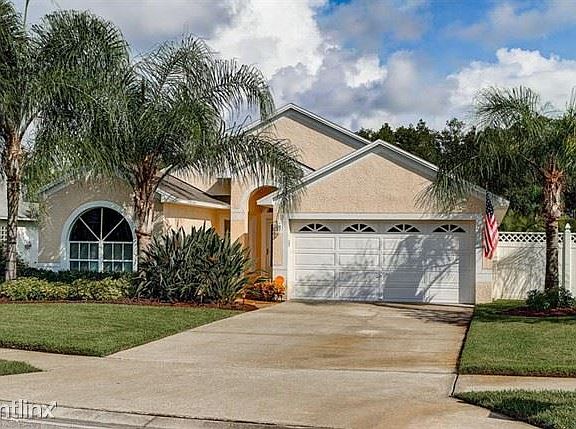 3rd image of 533 Cypress View Dr