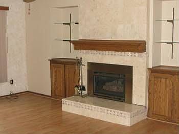 4th image of S70W22175 Alameda Dr