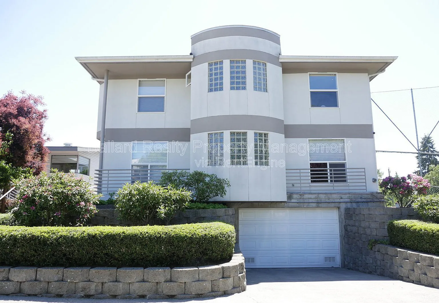 2 bed, 2.0 bath, 1800 sqft, $3,450 — Photo 1