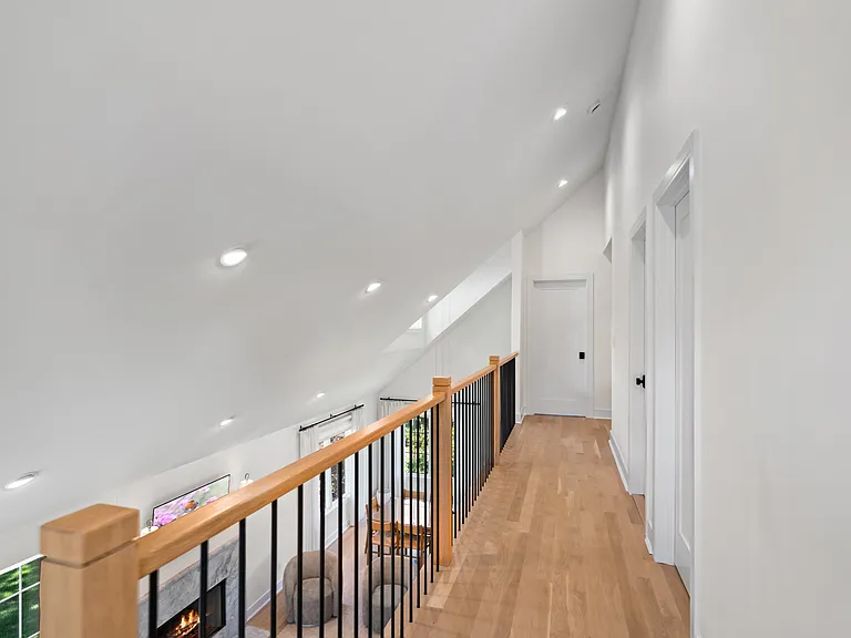 4 Carriage Ln — Photo 19