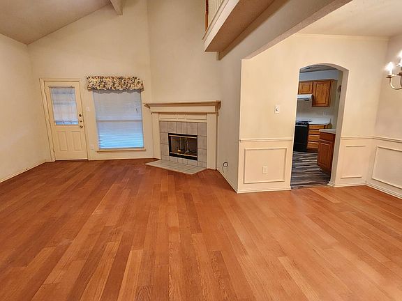 3rd image of 4200 Bent Oaks Dr