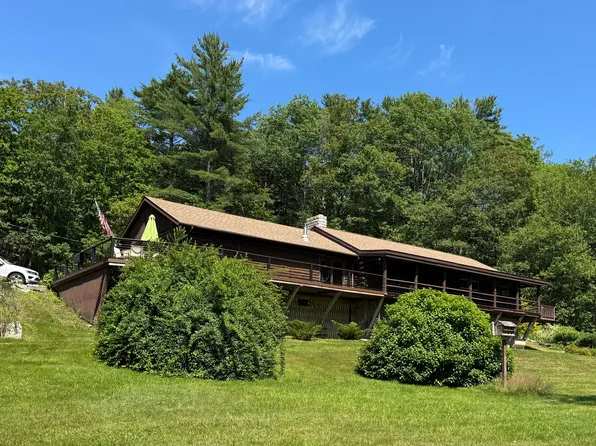 31 Deckhouse Rd, Edgecomb, ME 04556