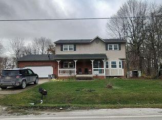 1139 Cove Rd, Goodells, MI 48027