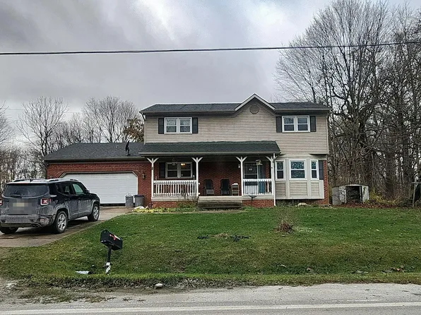 1139 Cove Rd, Goodells, MI 48027